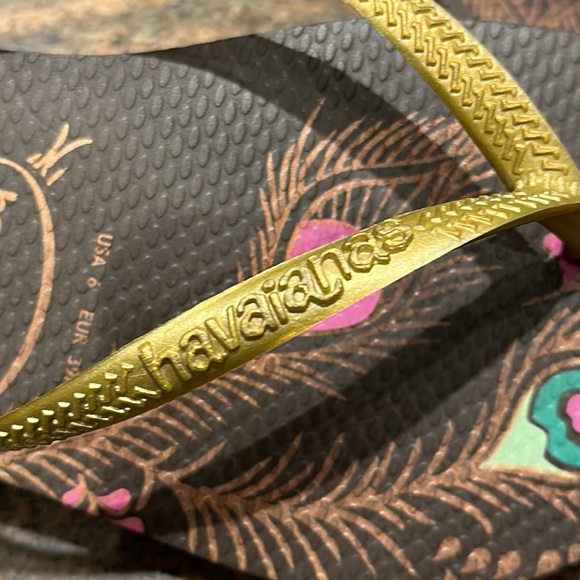 Havaianas Peacock Flip Flops - Picture 5 of 10